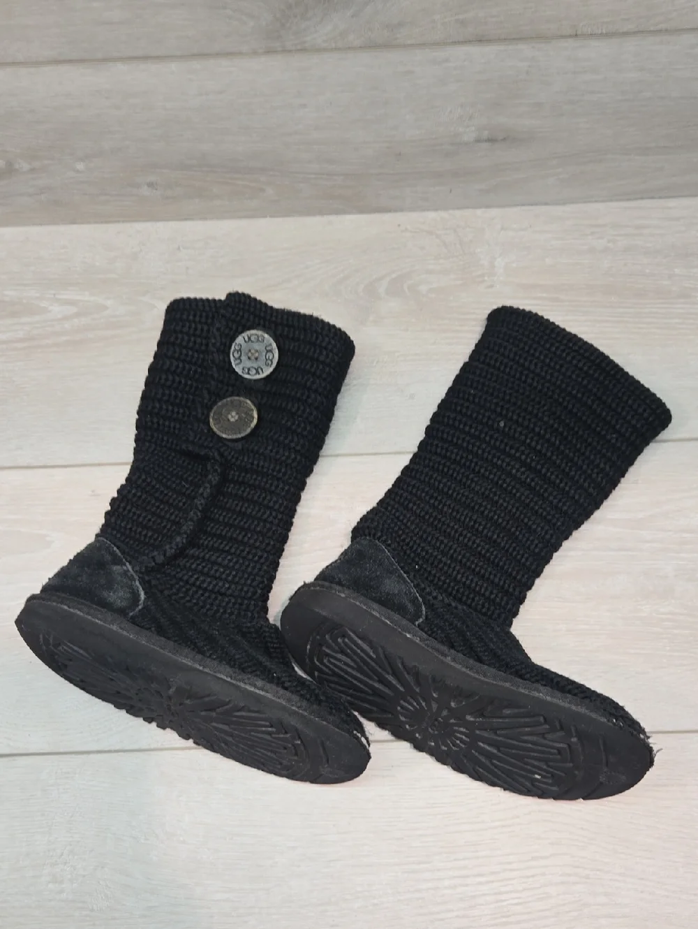 UGG Australia Kids 5649 Girl Black Knit Tall Button Side Boots Shoes Sz 11
